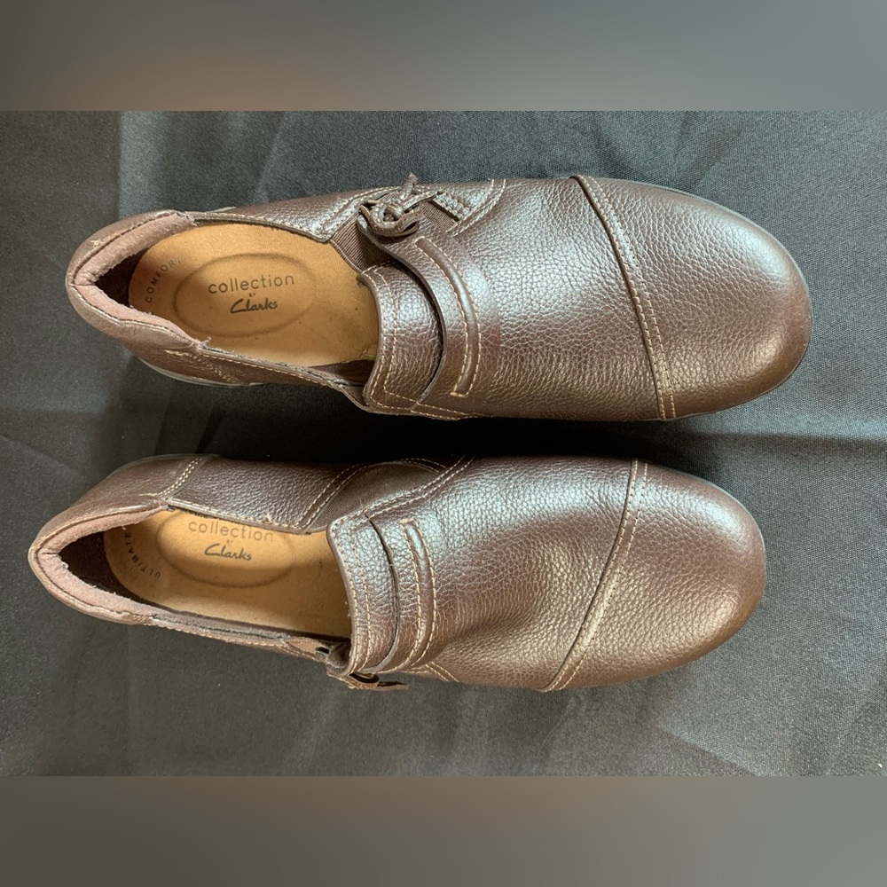 Clarks Women’s Brown Shoes. Size: 10 Good Condition